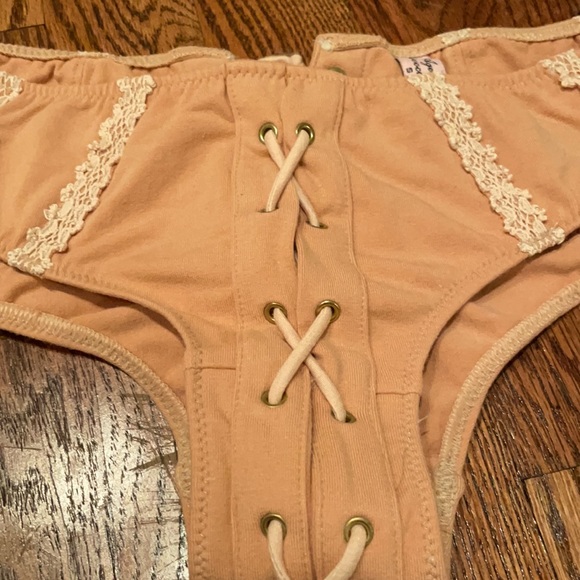 Agent Provocateur Other - Agent Provocateur beige panties